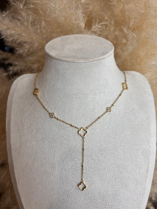 Collier Elly